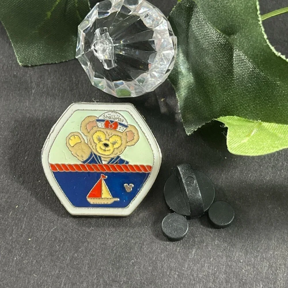 Disney Shellie May Trading Pin Hidden Mickey Teddy Bear Carousel Brooch Jewelry